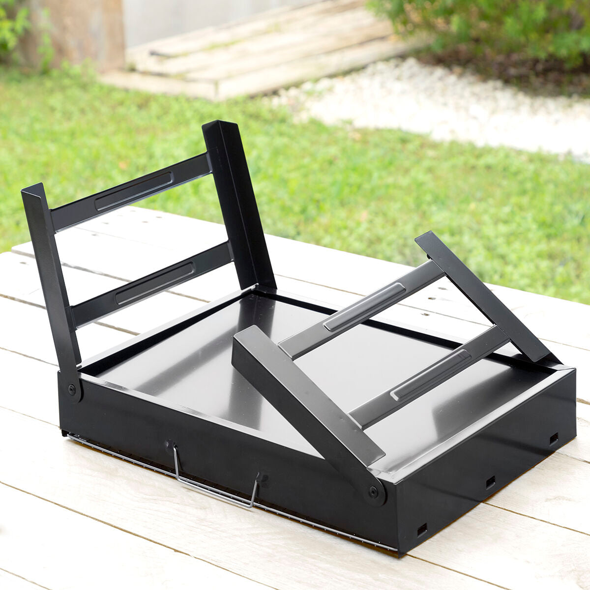 Barbecue pliable portable
