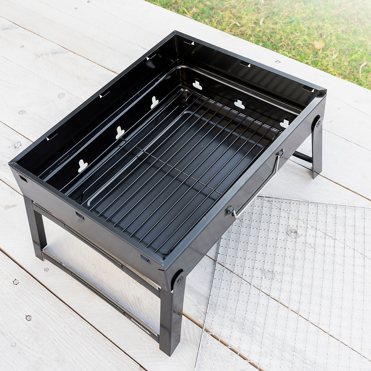 Barbecue pliable portable